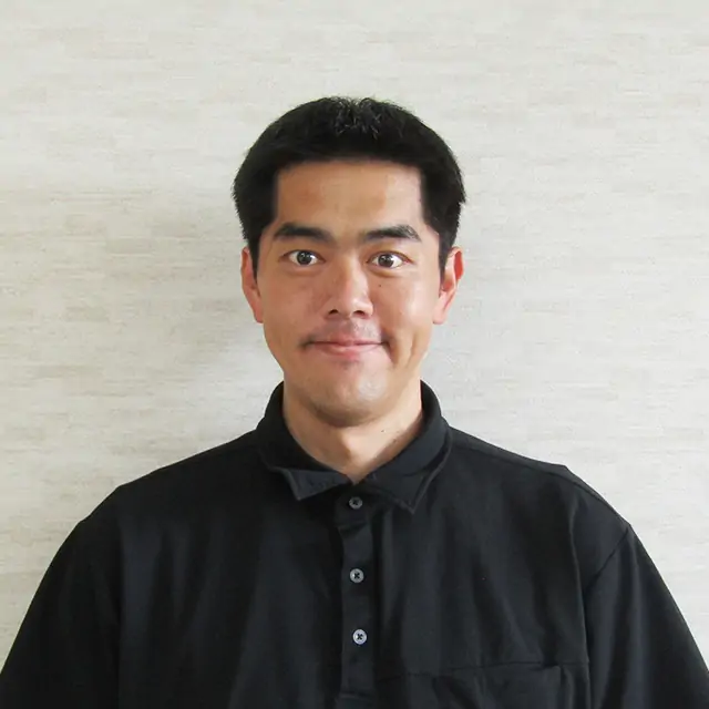 本館介護職員 濱潟 賢一