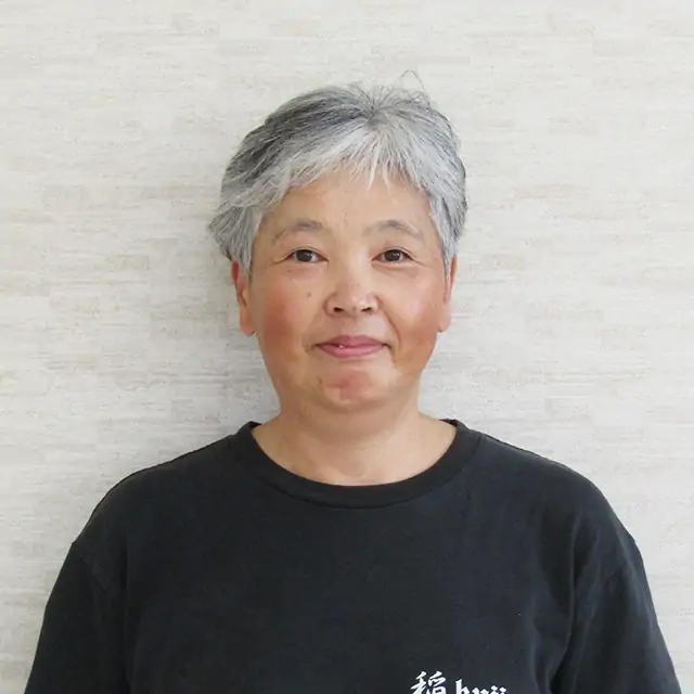 二号館介護職員 金津 明子